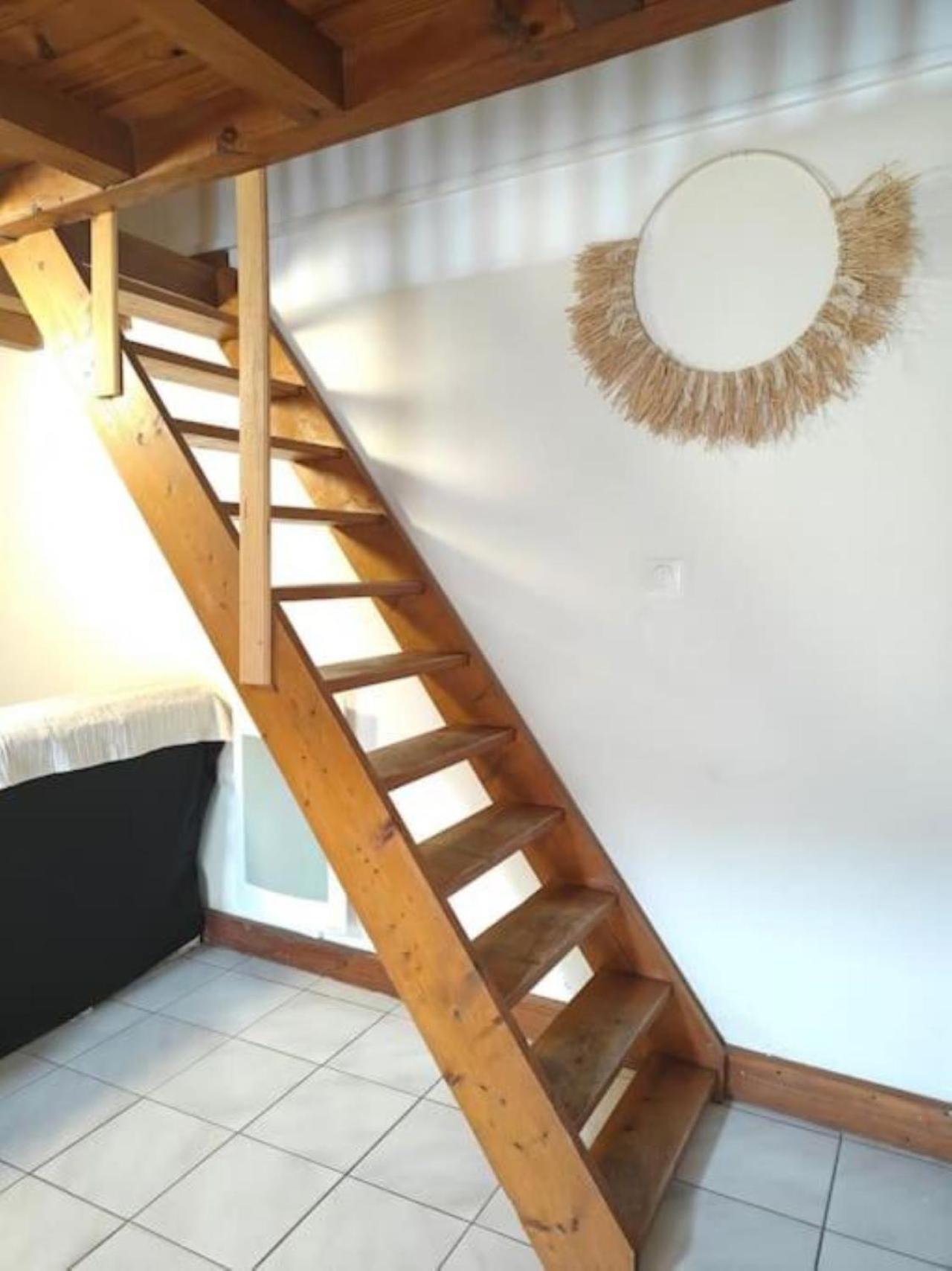 Logement Entier Style Chalet - 1 A 5 Pers - Langon  Exteriér fotografie